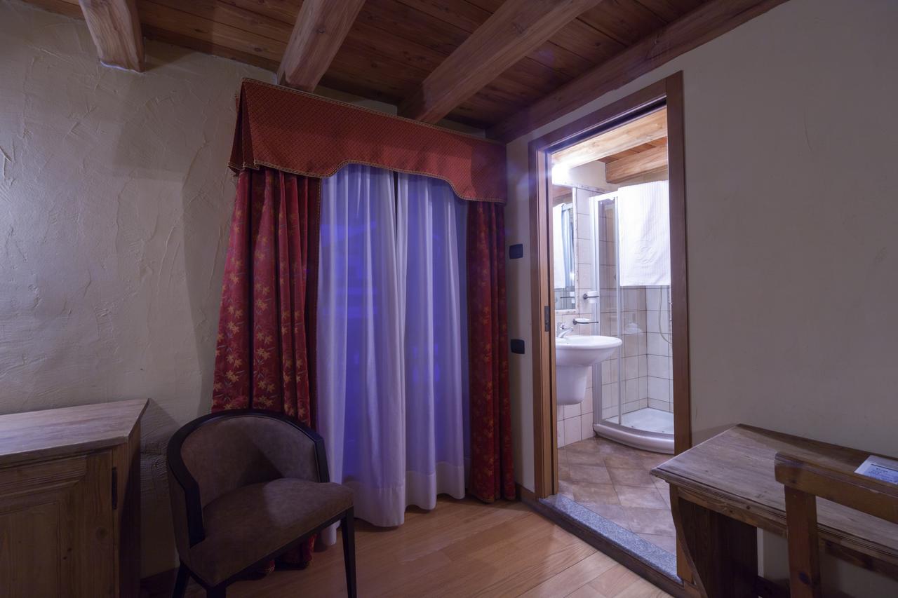 Hotel Maison Saint Jean Courmayeur Ngoại thất bức ảnh