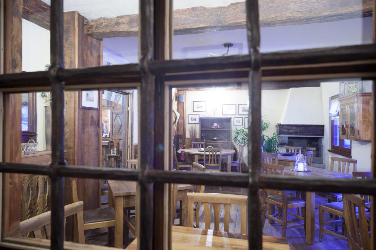Hotel Maison Saint Jean Courmayeur Ngoại thất bức ảnh